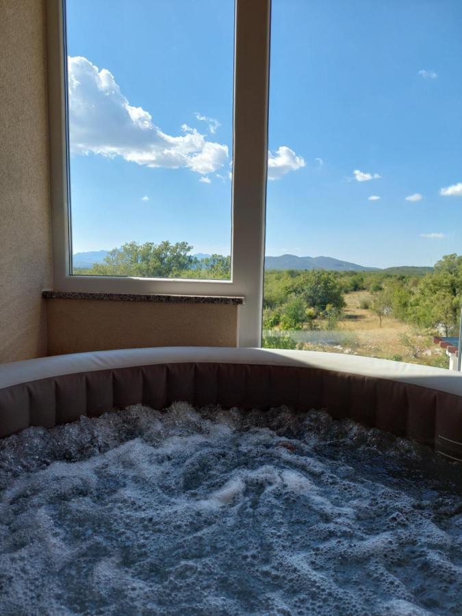 Villa Ivy With Perfect Privacy, Pool, Sauna And Jacuzzi Opanci Bagian luar foto