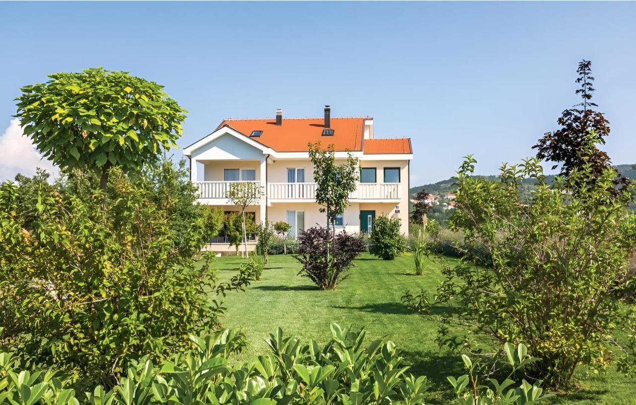 Villa Ivy With Perfect Privacy, Pool, Sauna And Jacuzzi Opanci Bagian luar foto