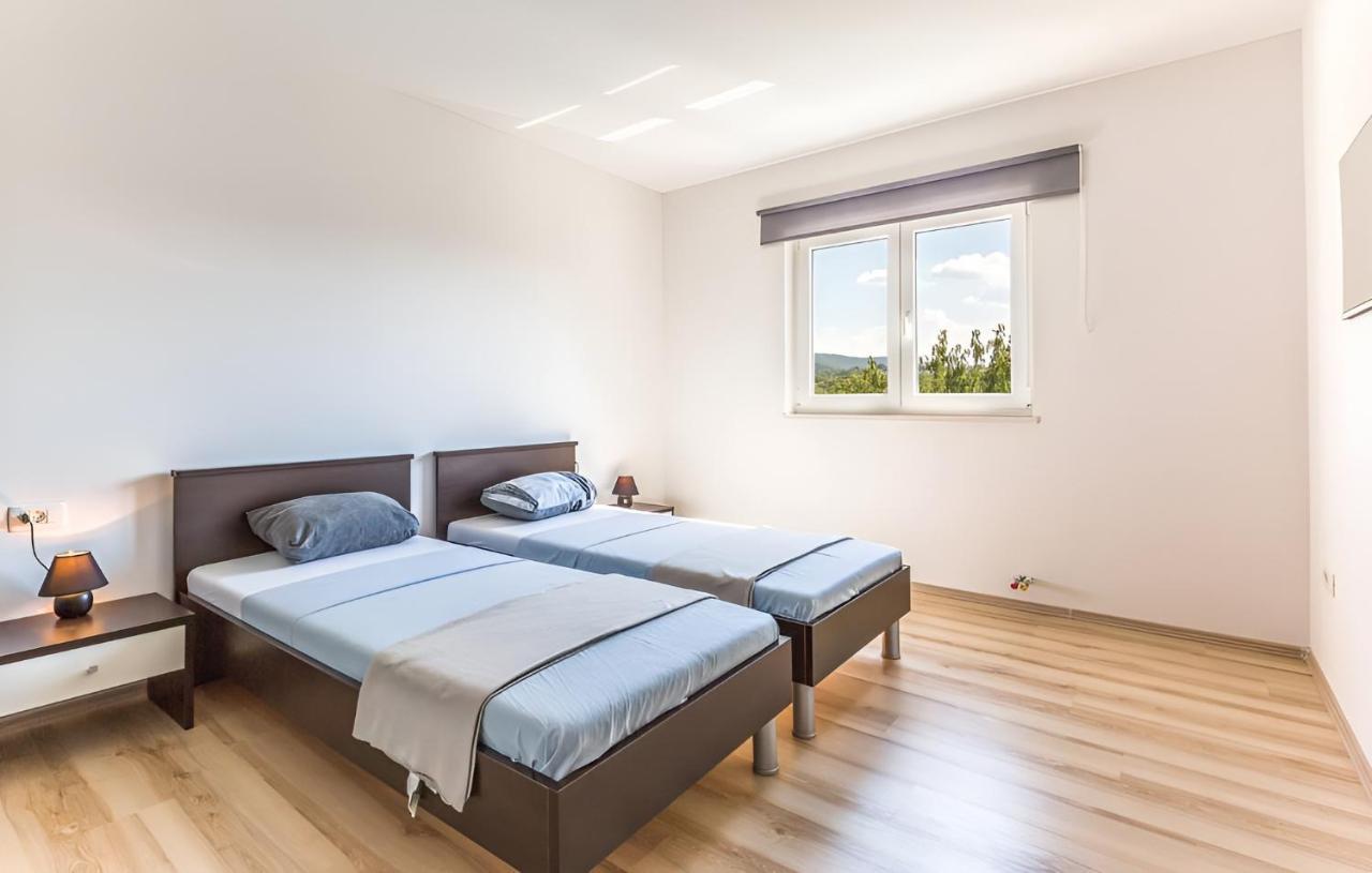 Villa Ivy With Perfect Privacy, Pool, Sauna And Jacuzzi Opanci Bagian luar foto